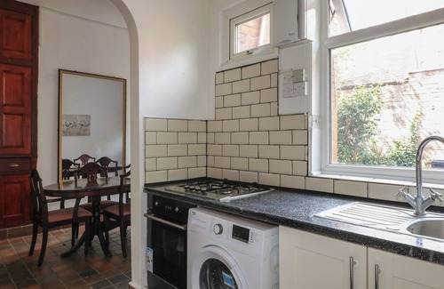 Thorpe Satchville House | 2 EVINGTON ROAD, pet friendly in Leicester