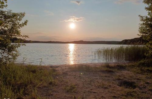 Wokuhl-Dabelow Apartment | 2 FeWo direkt am See Mecklenburg Kleinseenplatte