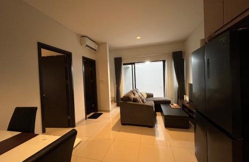 Jakarta Villa | 2 Floor Cozy House in Wisteria Jakarta Garden City