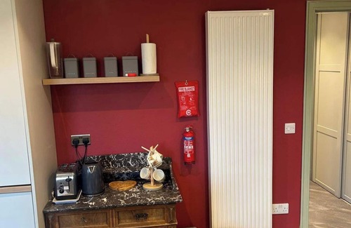 Breakish Apartment | 2 Guests - Garden & Patio - Sea Views