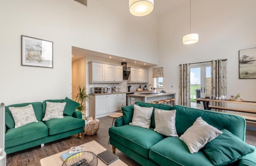 Spilsby House | 2 Home Farm Barns - UK41155