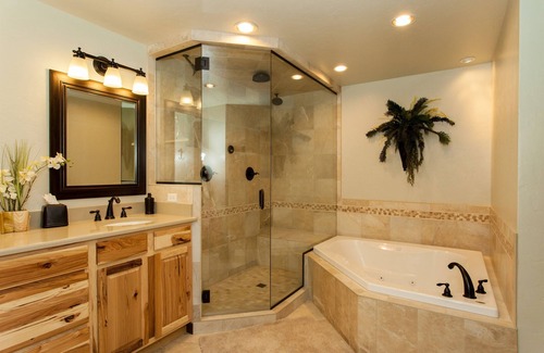 Dillon Condo | 2 King Beds - Million $$ Lake & Mountain View
