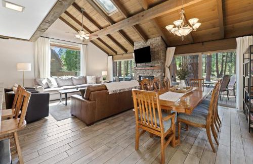 Overlook Park House | 2 Landrise Home with Bikes to Use