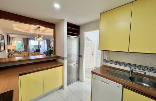 New Golden Mile Ski Chalet | 2 - Large townhouse close to the beach in Costalita