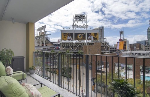 East Village Apartment | 2-Level Penthouse Overlooking Petco Park