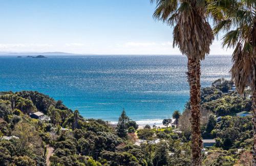 Palm Beach Villa | 2 Levels of Magnificient Sea Views