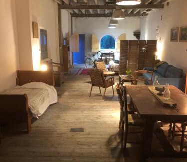 La Celle-sous-Gouzon House | 2 lofts dans château industriel Les Grands Moulins de Ruffin