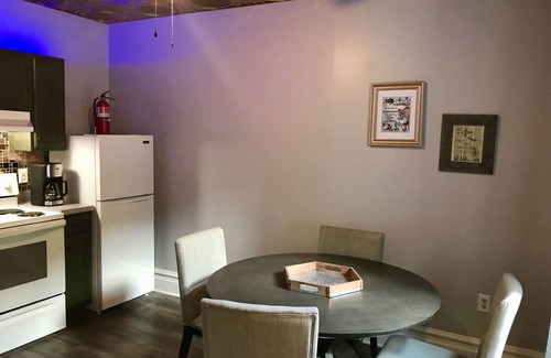 Ashfield Apartment | 2 Master Bedrooms-Kings