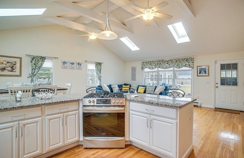 East Falmouth Cottage | 2 Mi to Beach: East Falmouth Home w/Game Room