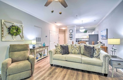Vaught Condo | < 2 Mi to Beach: Savannah Shores Resort Condo!