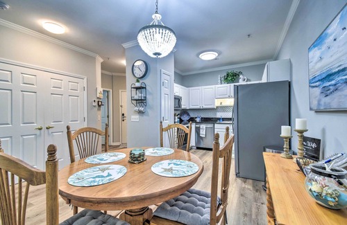 Vaught Condo | < 2 Mi to Beach: Savannah Shores Resort Condo!