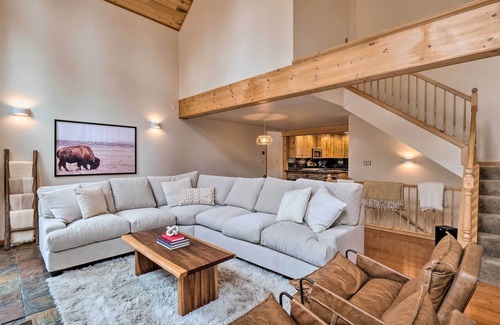Leadville North House | 2 Mi to Dtwn: Leadville Haven w/2 Furnished Decks
