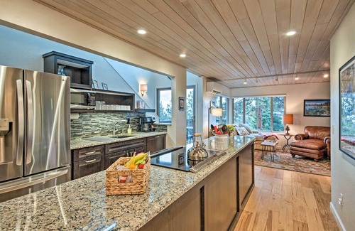 Zephyr Cove House | 2 Mi to Heavenly Mountain: Tahoe Retreat w/Views