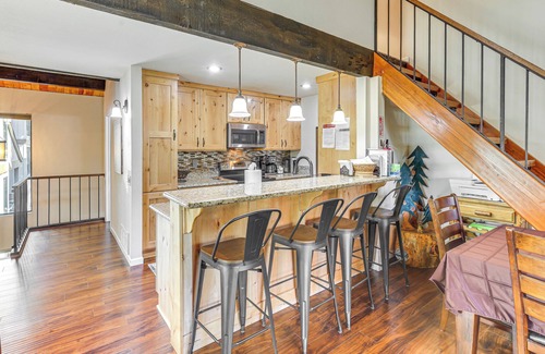 Kings Beach Apartment | 2 Mi to Kings Beach: Family Lake Tahoe Condo