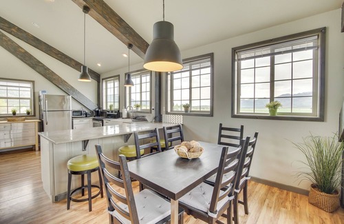 New Harmony Apartment | 2 Mi to Kolob Canyons: Serene Studio w/Views