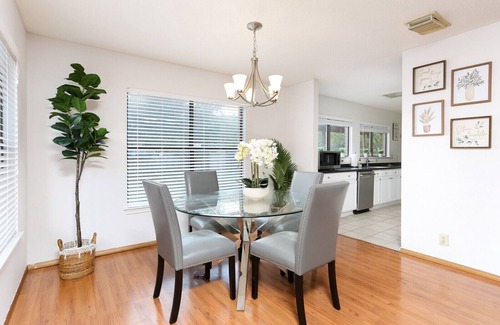 Wetmore House | 2 Mi to La Cantera, Six Flags, the RIM - Entire Home