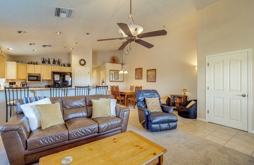 Payson Apartment | 2 Mi to Lake: Apt w/Balcony in Payson!