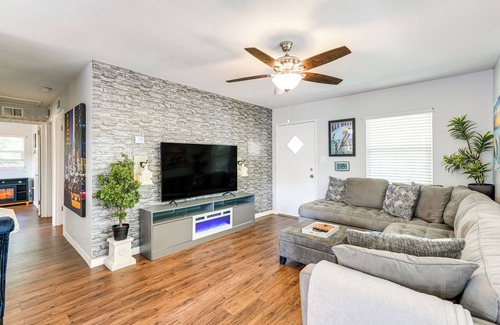 Fruitland Park Cottage | 2 Mi to Lake Griffin: Fruitland Park Home