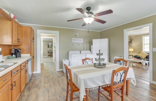 Lineville Cottage | 2 Mi to Lake: Lineville Farmhouse w/Fire Pit