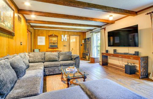 Thomasville House | 2 Mi to Main St Thomasville Family Home with Games
