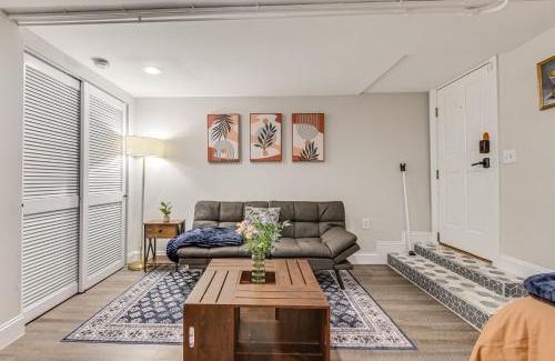Logan Circle Apartment | 2 Mi to National Mall Walkable DC Studio!