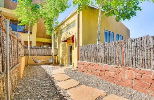 Santa Fe House | 2 Mi to Santa Fe Plaza Bright and Airy Townhome!