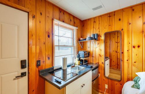Spearfish Apartment | 2 Mi to Spearfish Canyon Central Getaway!
