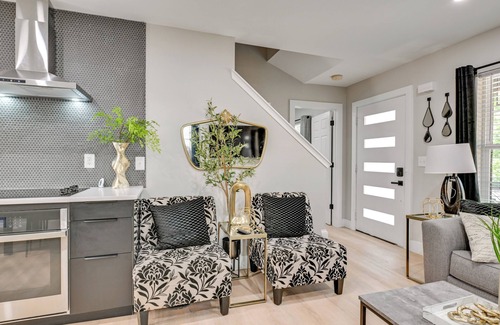 Biddleville House | 2 Mi to Uptown Charlotte: Family Home w/Game Room