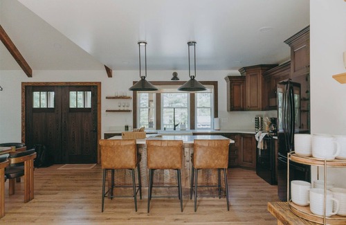 Kunkletown Cabin | 2 Miles from Blue Mountain Ski Resort & 2 Hours from New York City, Philadelphia & Lancaster with luxurious beds, pickleball, hot tub, fireplace, pool table & more