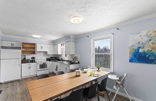 Williamstown House | 2 Miles to Ark! Relax & Unwind!