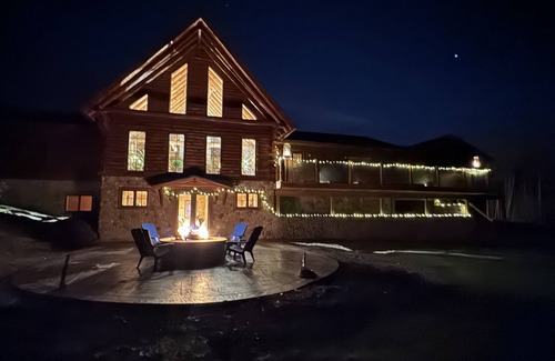 Blodgett Mills Apartment | 2 minutes to the Hope Lake Lodge, Greek Peak Mountain Resort & water park!