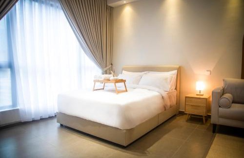 Sungai Penchala Apartment | 2 Mossaz skypool 5mins to 1U&Ikea at Empire City by Light House