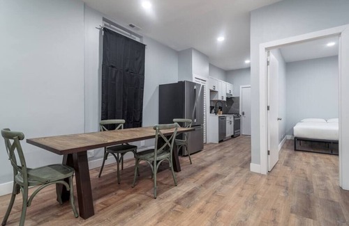 Old Town Hotel | 2 MTM Fully Furnished Rental in Old Town 2f&2r