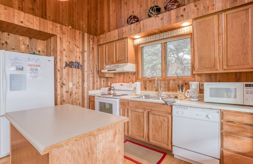 Seal Rock House | 2 Ocean-View Homes, Beach Access, Private Neighborhood,Views From Ample Windows!