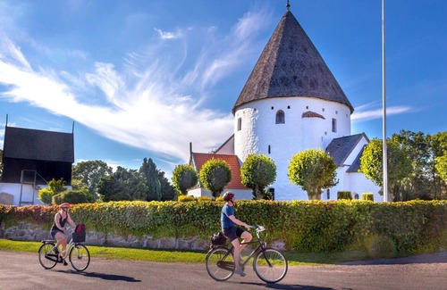 Gudhjem House | 2 Person Holiday Home in Gudhjem