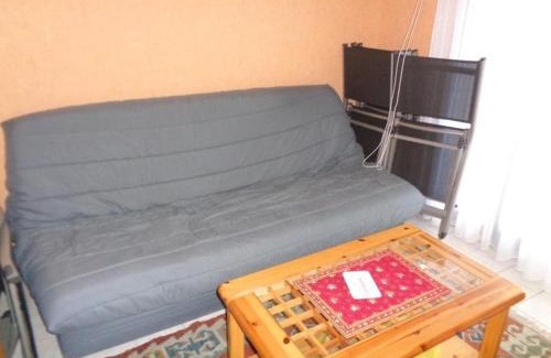 Le Lavandou Apartment | 2 pièces climatisé avec terrasse et parking - Centre ville Le Lavandou - FR-1-308-66