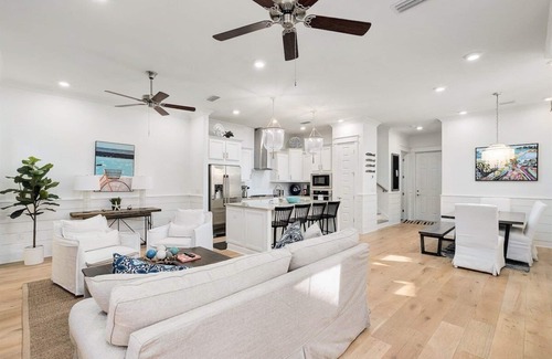 Panama City Beach House | 2 Pools ~ Golf Cart ~ Bikes
