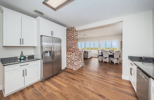 Indian Shores House | 2 PRIVATE BEACH HOMES REMODELED W/HEATED POOL