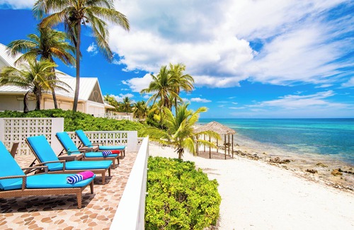 North Side Villa | 2 private beachfront villas side by side, 5 bedrooms, Rum Point, Grand Cayman!