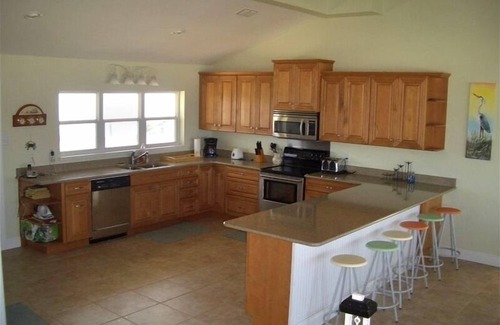 Alligator Point House | 2 PRIVATE SECLUDED BEACHES - BOTH SIDES. GULF AND BAY. OPEN