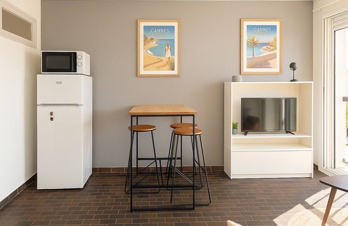 Mediterranee Apartment | 2-room apartment with balcony, seafront, fully equipped