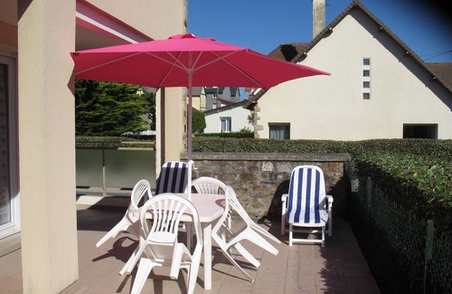 Barneville-Carteret Apartment | 2 room apartment Seaside Barneville Carteret with large terrace