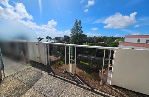 Vaux-sur-Mer Apartment | 2-room apartment 150m from the beach with parking