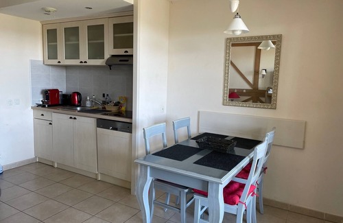 Houlgate Apartment | 2-room apartment 1 km from the beach!