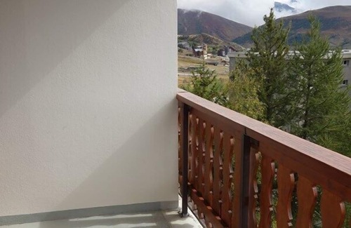 Cognet Apartment | 2 ROOM APARTMENT 46m2 TOP OF THE STATION