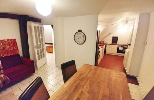 Chartres Apartment | 2-room apartment in historic center with cathedral view