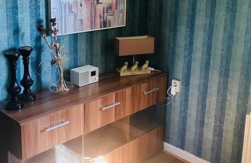 Quarnbek Apartment | 2-room apartment in the Villa Landwehr Kiel and near the canal