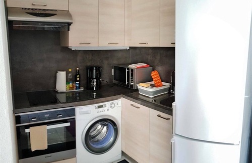 Plage d'Argeles Apartment | 2-room Cabin Apartment for 6 near Beach - Parking, Air Conditioning