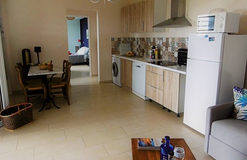 Les Anses-d'Arlets Apartment | 2-room garden apartment with view of the Caribbean Sea