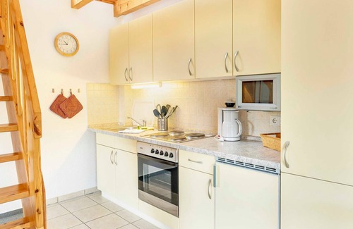 Muritz Apartment | 2-room vacation apartment, 6 persons, balcony, upper floor (1) - Müritzparadies - Feriendorf